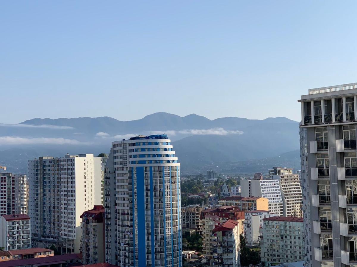 Apart Hotel Luxor Batumi Exterior foto